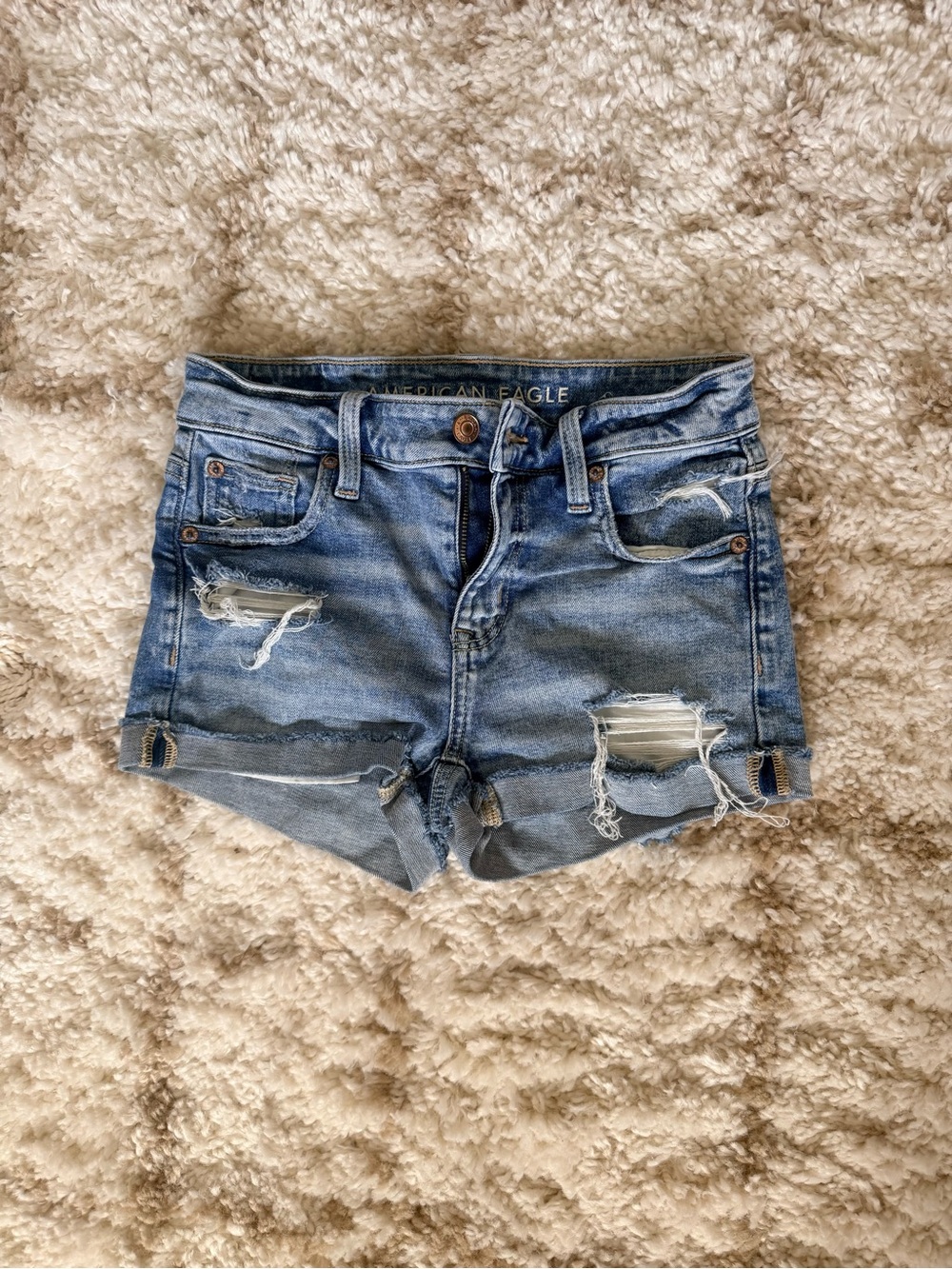 American Eagle Outfitters Light Blue Distressed Denim Shorts Size 00